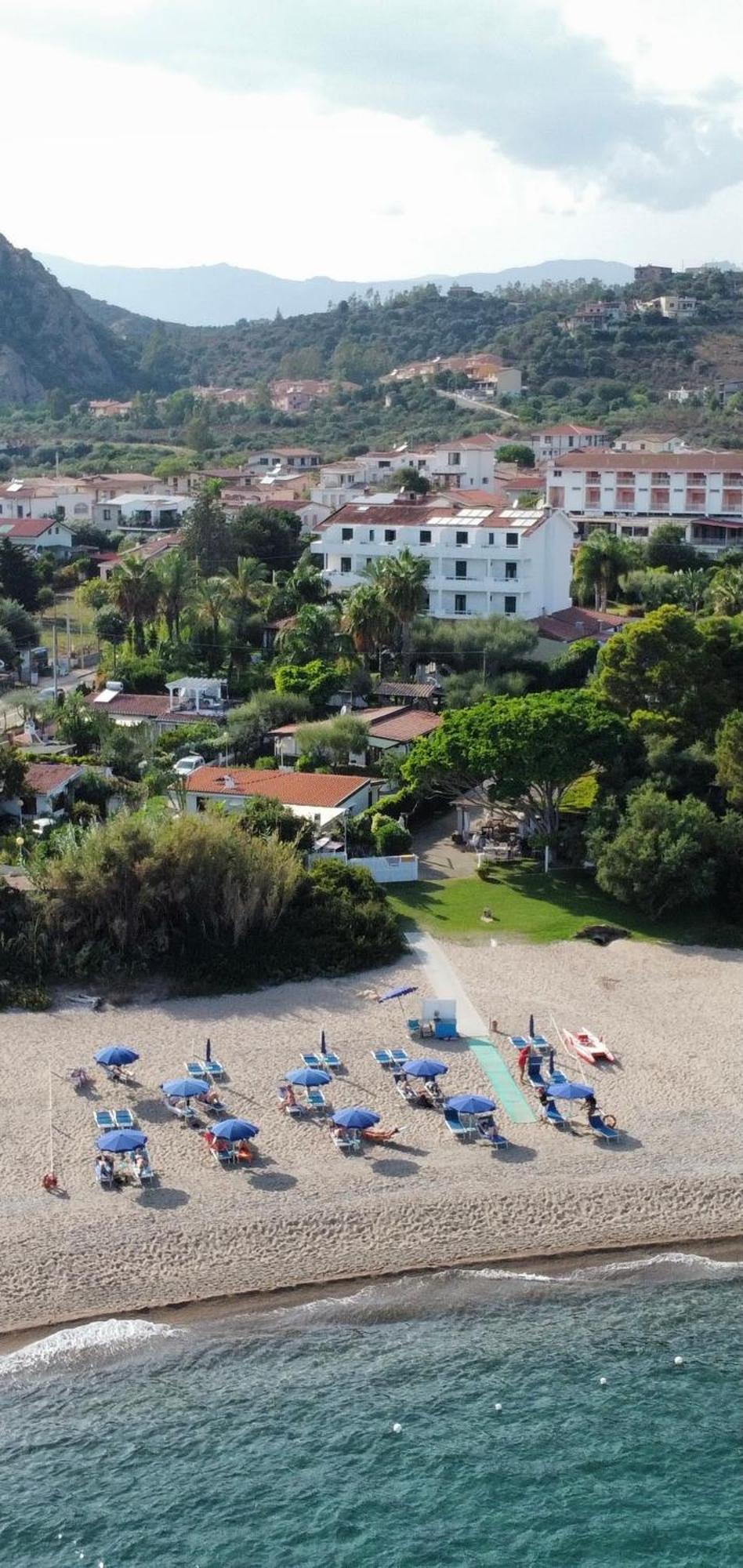 Hotel Mediterraneo Santa Maria Navarrese Dış mekan fotoğraf
