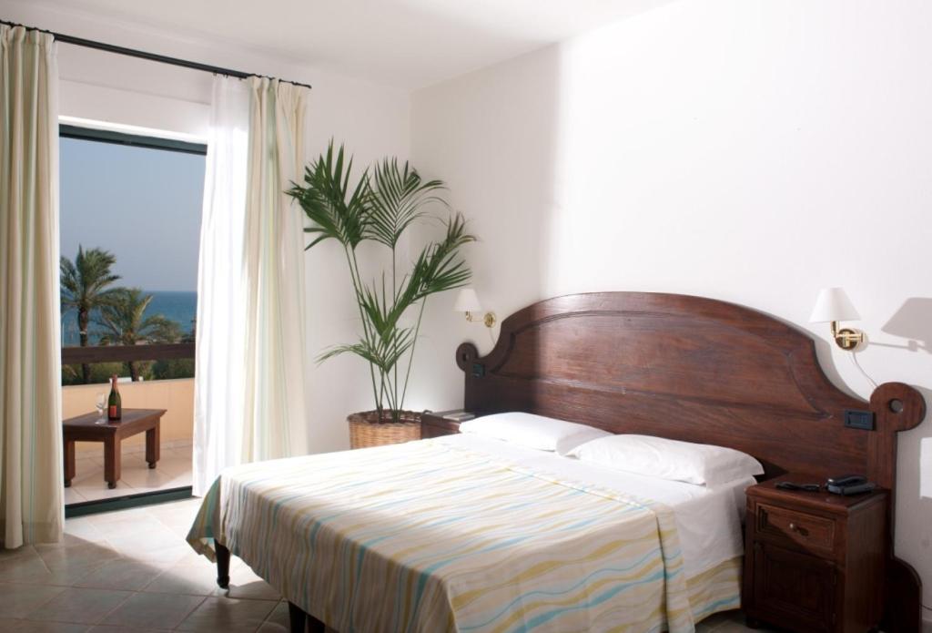 Hotel Mediterraneo Santa Maria Navarrese Oda fotoğraf
